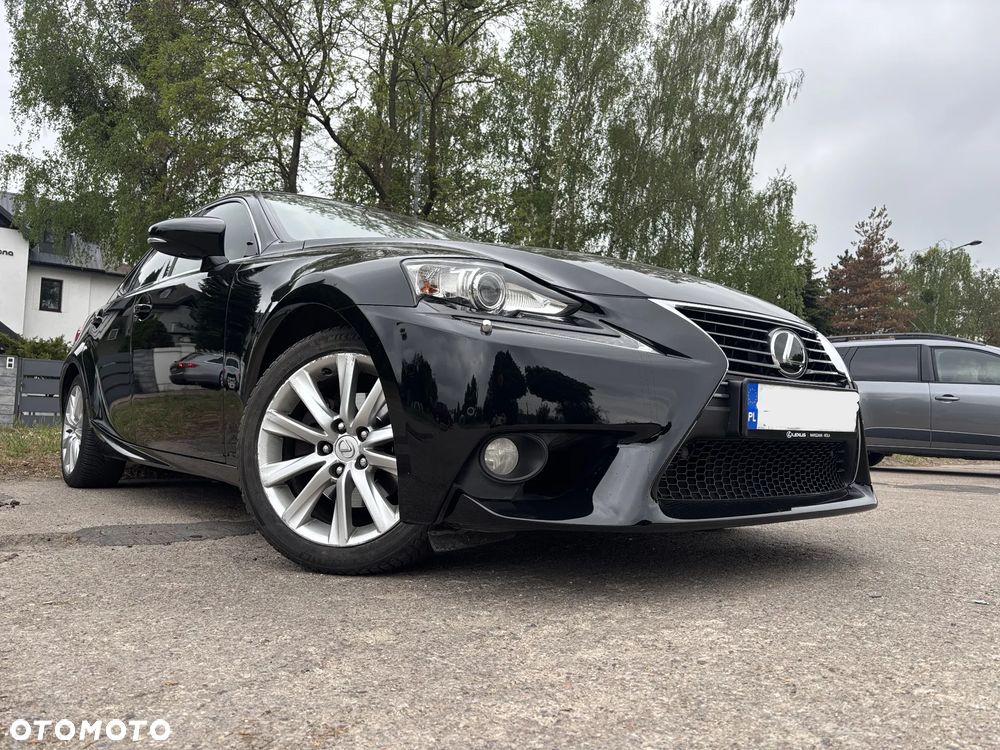Lexus IS 250 Prestige - 4
