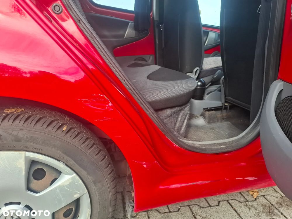 Toyota Aygo - 6