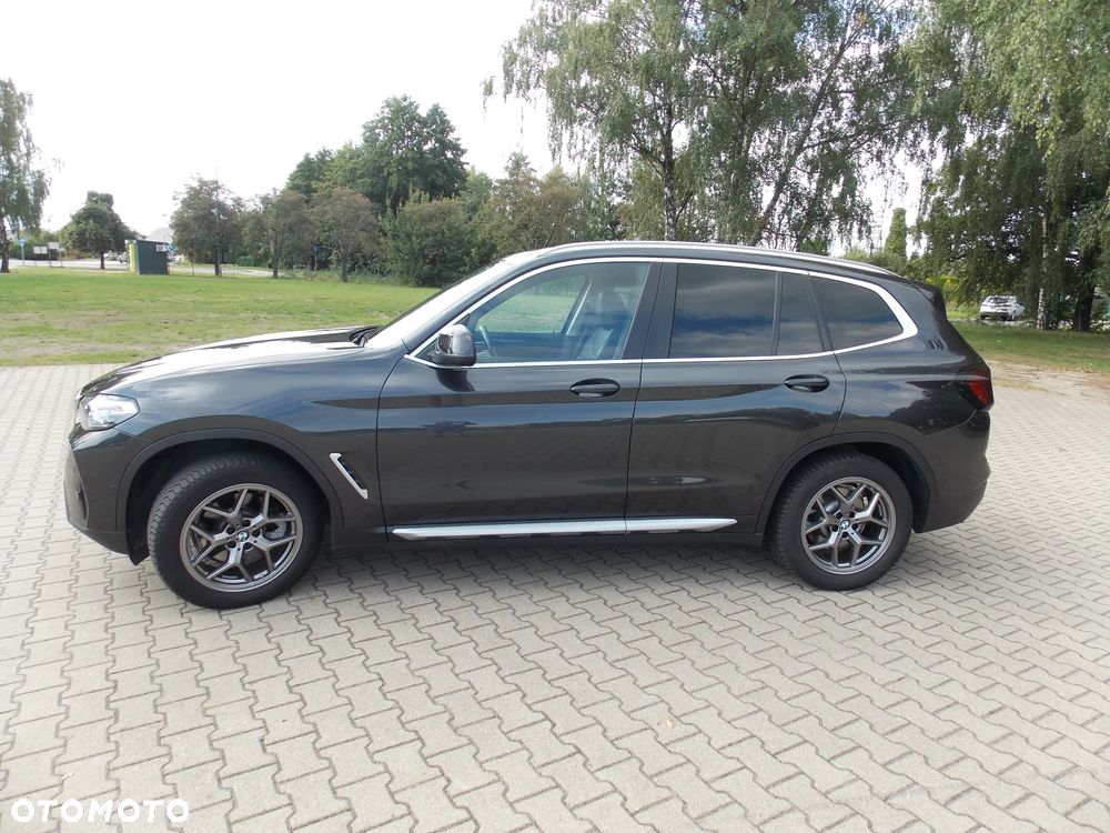BMW X3 2022 photo 2