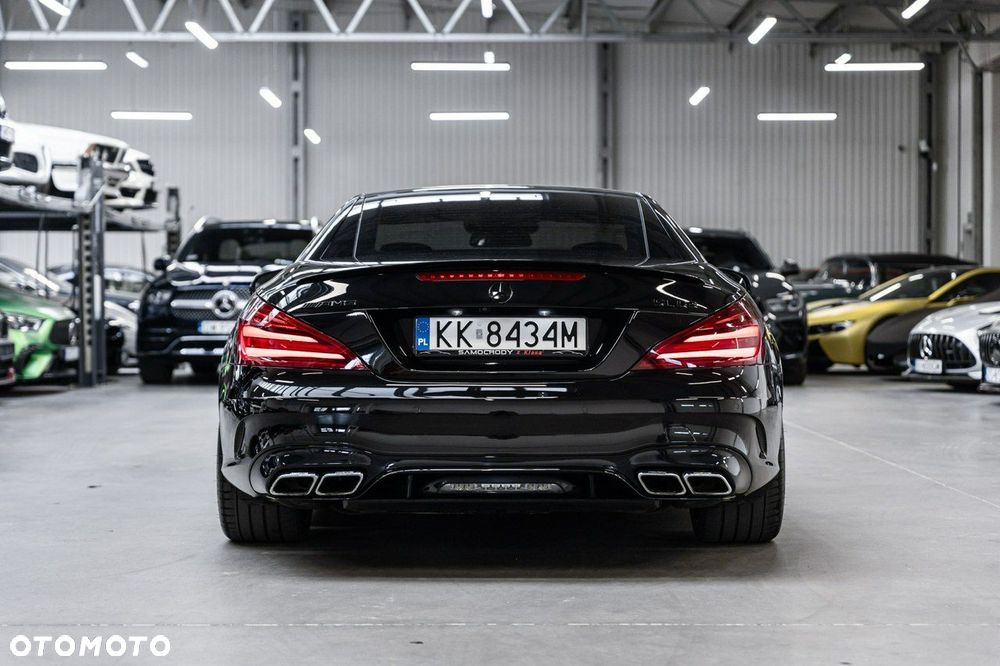 Mercedes-Benz SL 63 AMG - 10