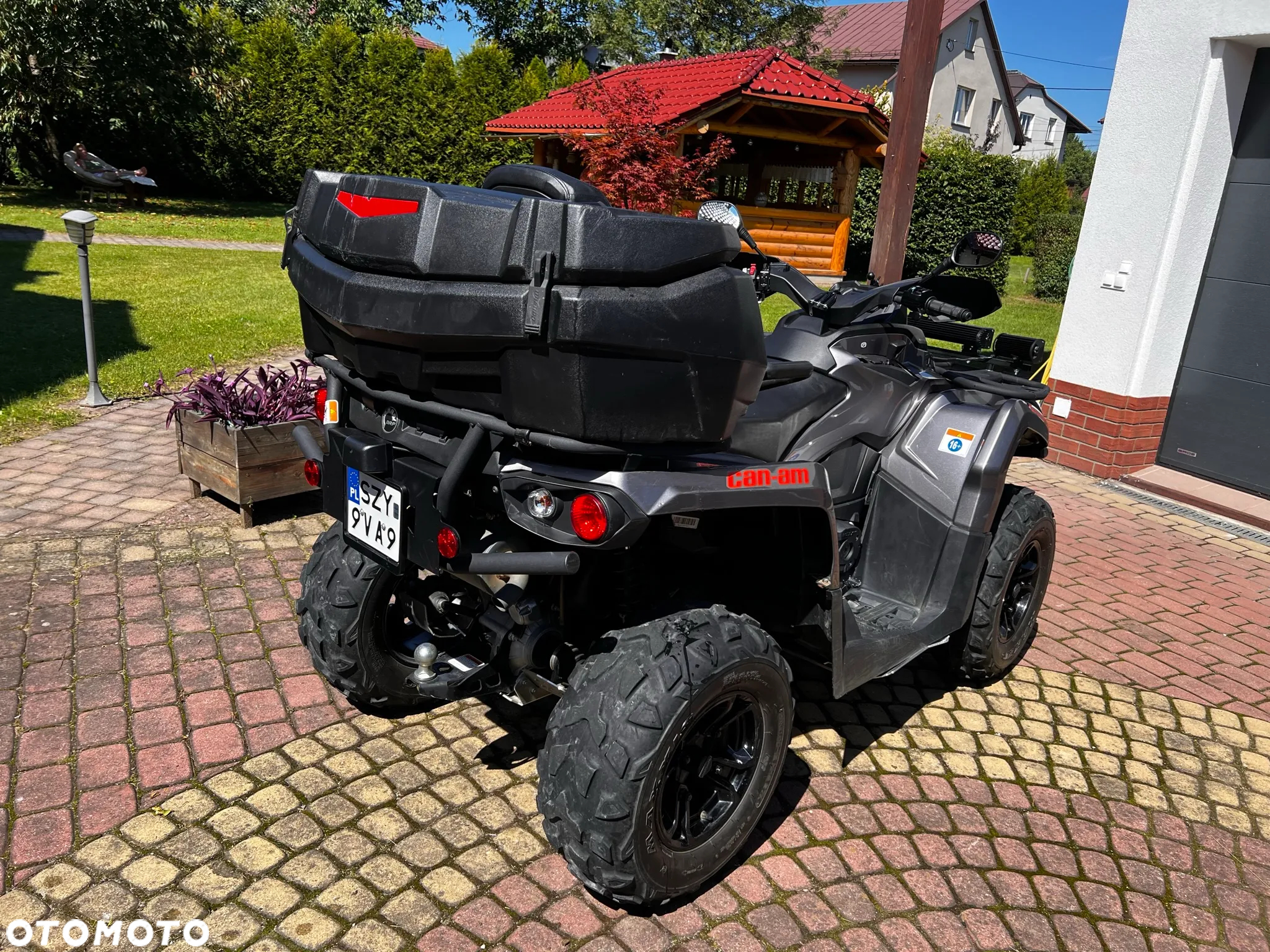 Can-Am Outlander