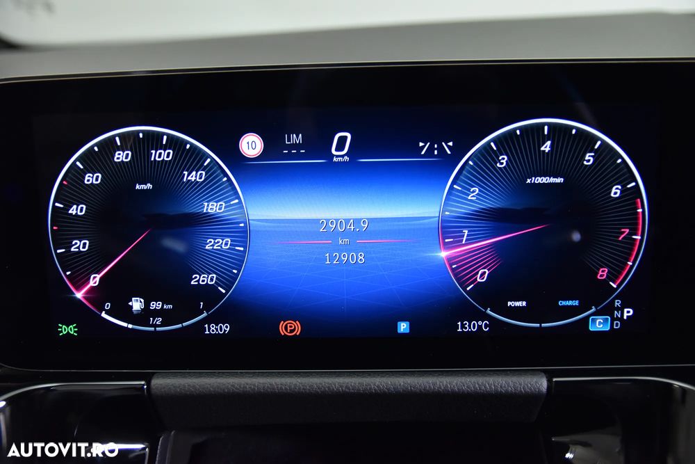 Mercedes-Benz GLA 220 4MATIC MHEV Aut. - 11