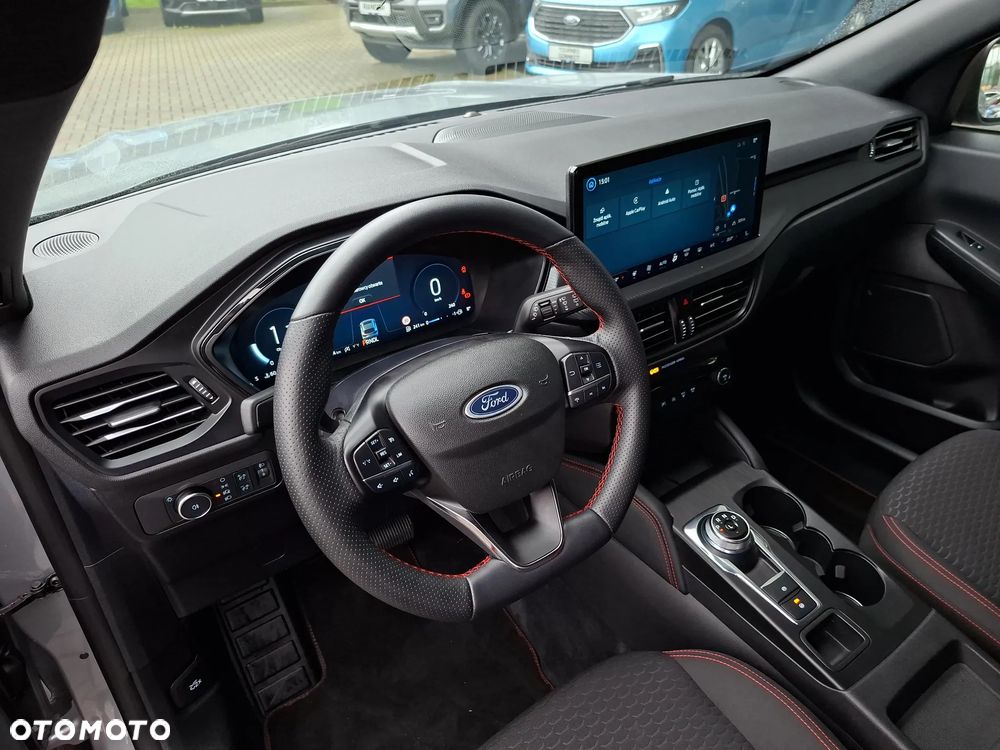 Ford Kuga 1.5 EcoBoost FWD ST-Line - 25