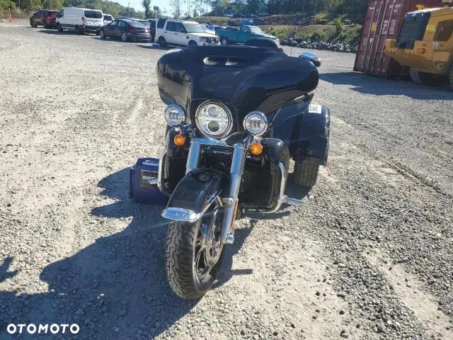 Harley-Davidson Tri Glide - 1