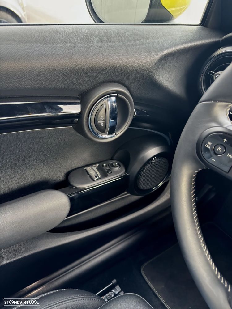 MINI 3 Portas Cooper SE - 14