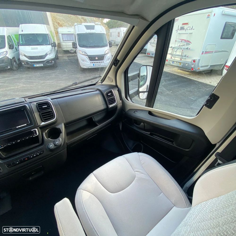 Burstner Privilége - 18