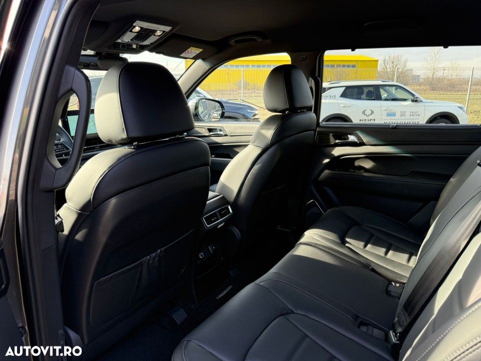 KG Mobility Rexton - 6