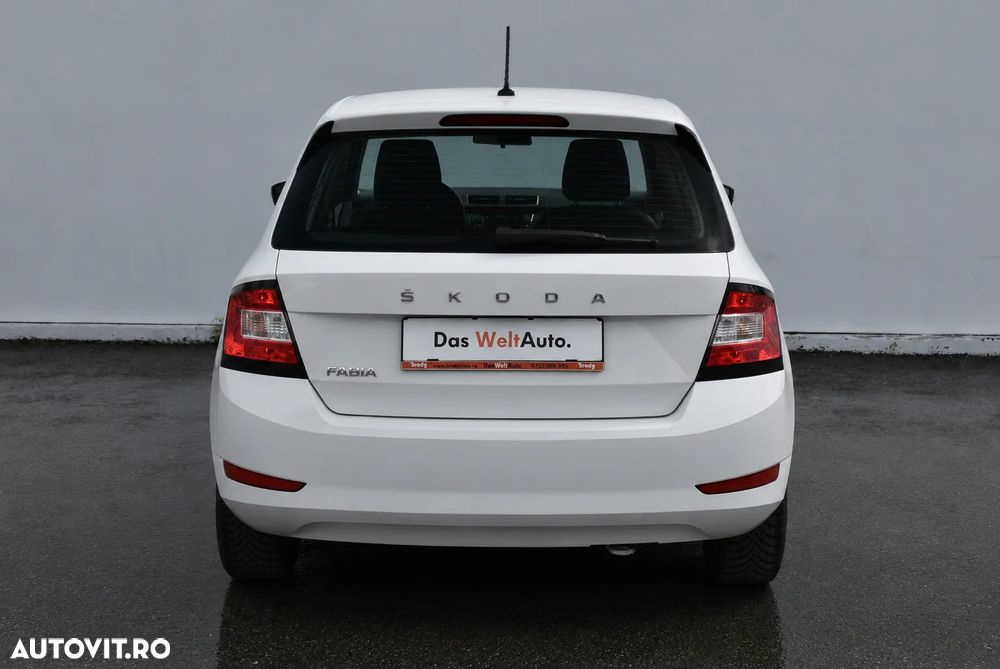 Skoda Fabia 1.0 TSI Ambition - 11