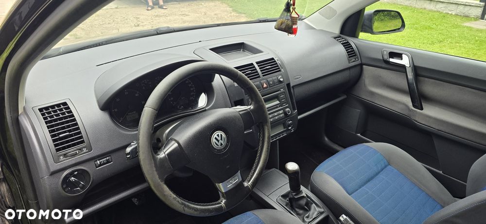 Volkswagen Polo - 5