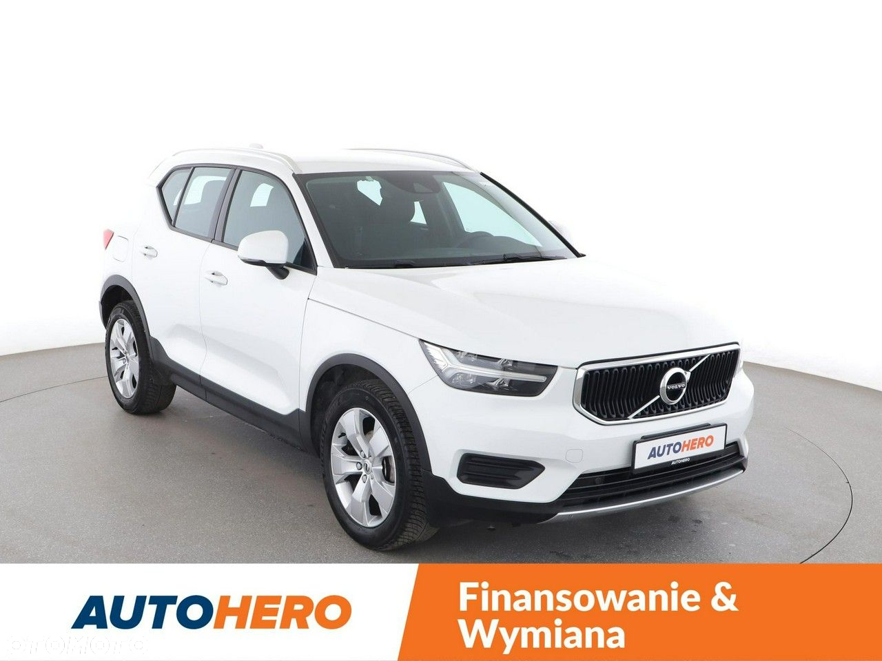 Volvo XC 40 T3 Momentum Pro - 10