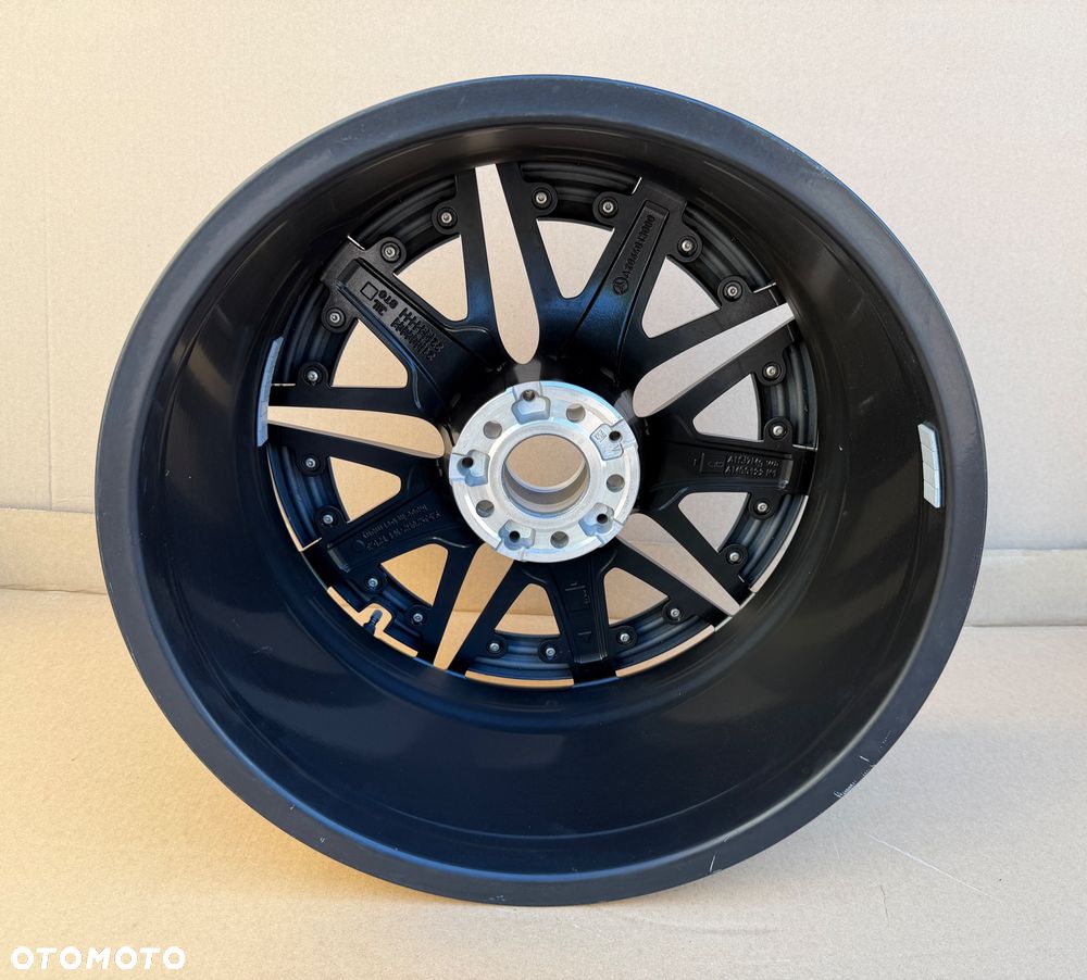 Felgi aluminiowe 20 cali A2064012600 A2064013000 Mercedes Benz C43 AMG W206 - 10