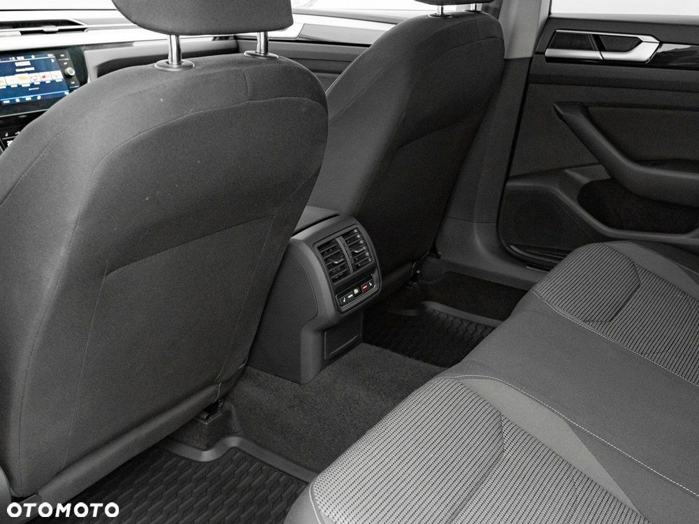 Volkswagen Arteon 2.0 TDI Essence DSG - 23