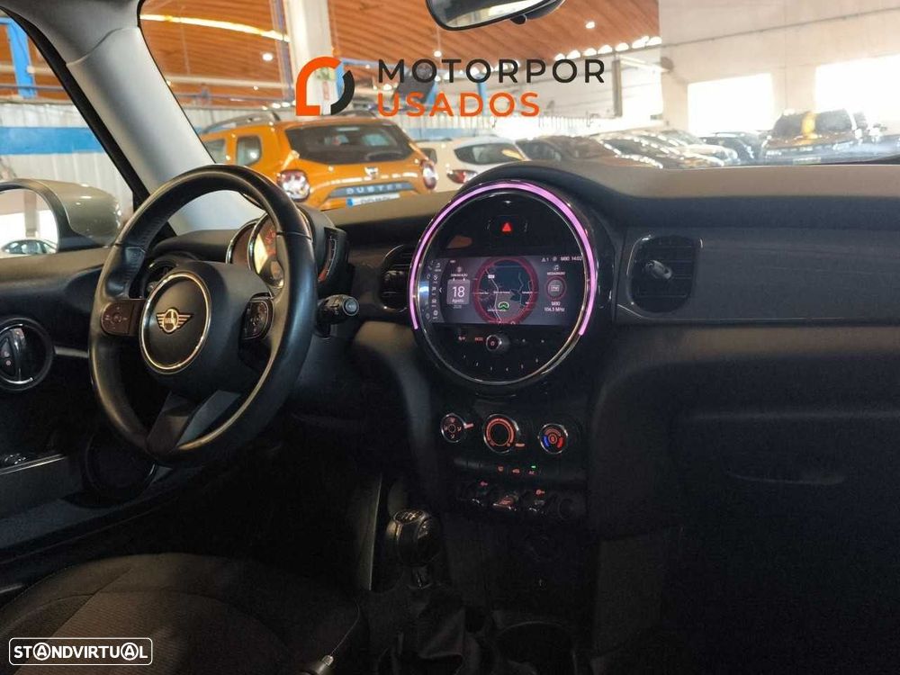 MINI 3 Portas One - 13