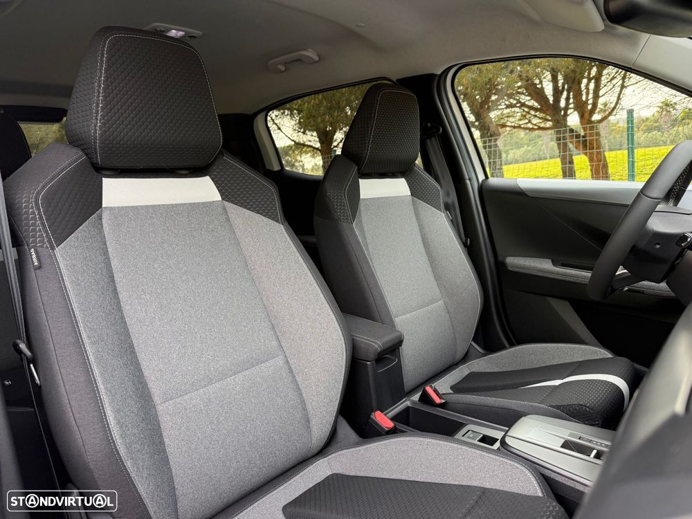 Opel Frontera 1.2 Hybrid GS eDCT - 34