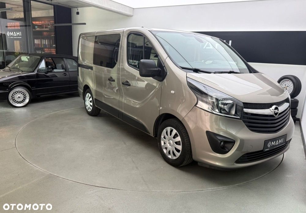 Opel Vivaro - 15