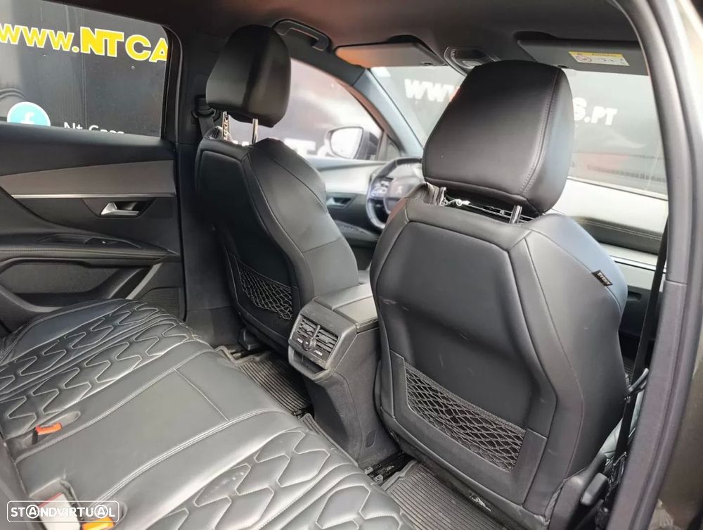 Peugeot 3008 1.6 Hybrid4 GT e-EAT8 - 18