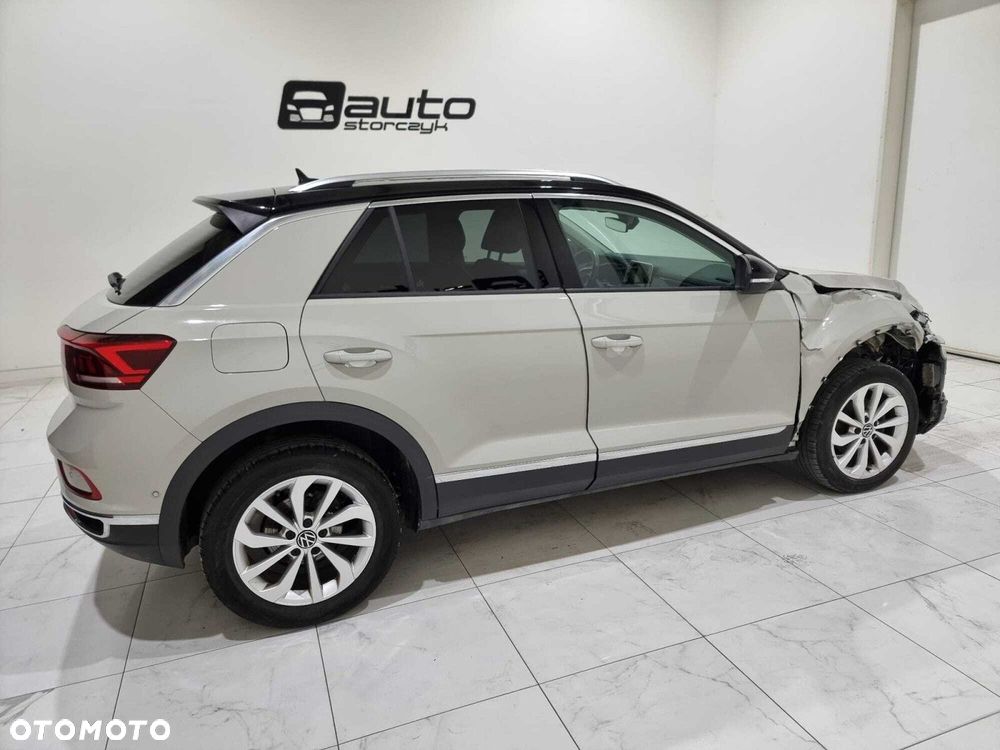 Volkswagen T-Roc - 9