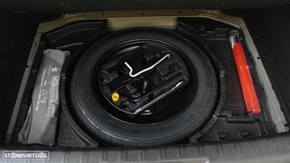 Peugeot 308 1.2 PureTech Style - 11