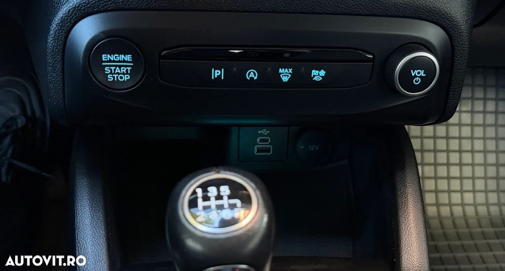 Ford Focus 1.0 EcoBoost Titanium - 11