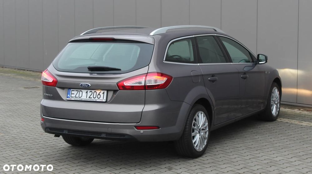Ford Mondeo - 12