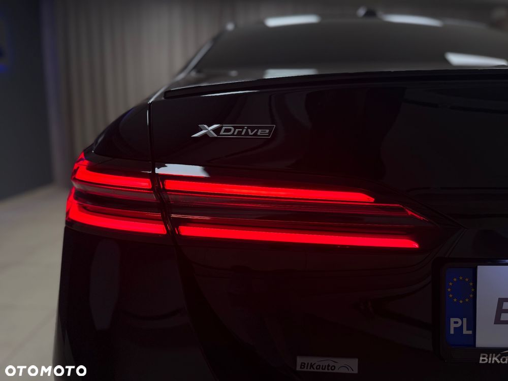 BMW Seria 5 520d xDrive mHEV M Sport - 30