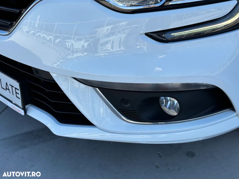Renault Megane TCE 140 Equilibre - 38