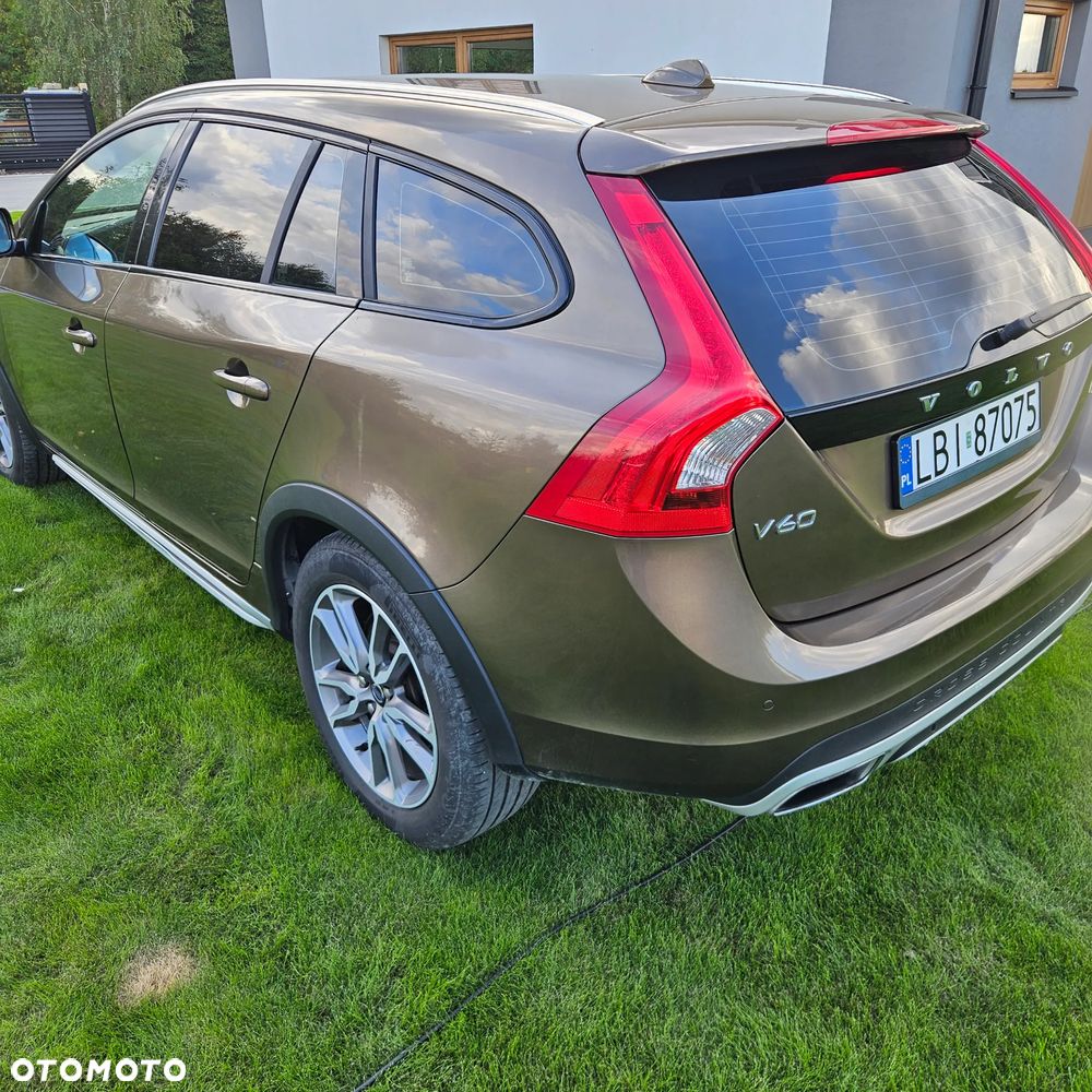 Volvo V60 Cross Country D3 Drive-E Kinetic - 20