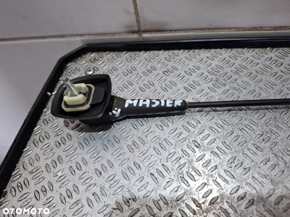 Antena dachowa Renault Master IV 2019 rok - 4