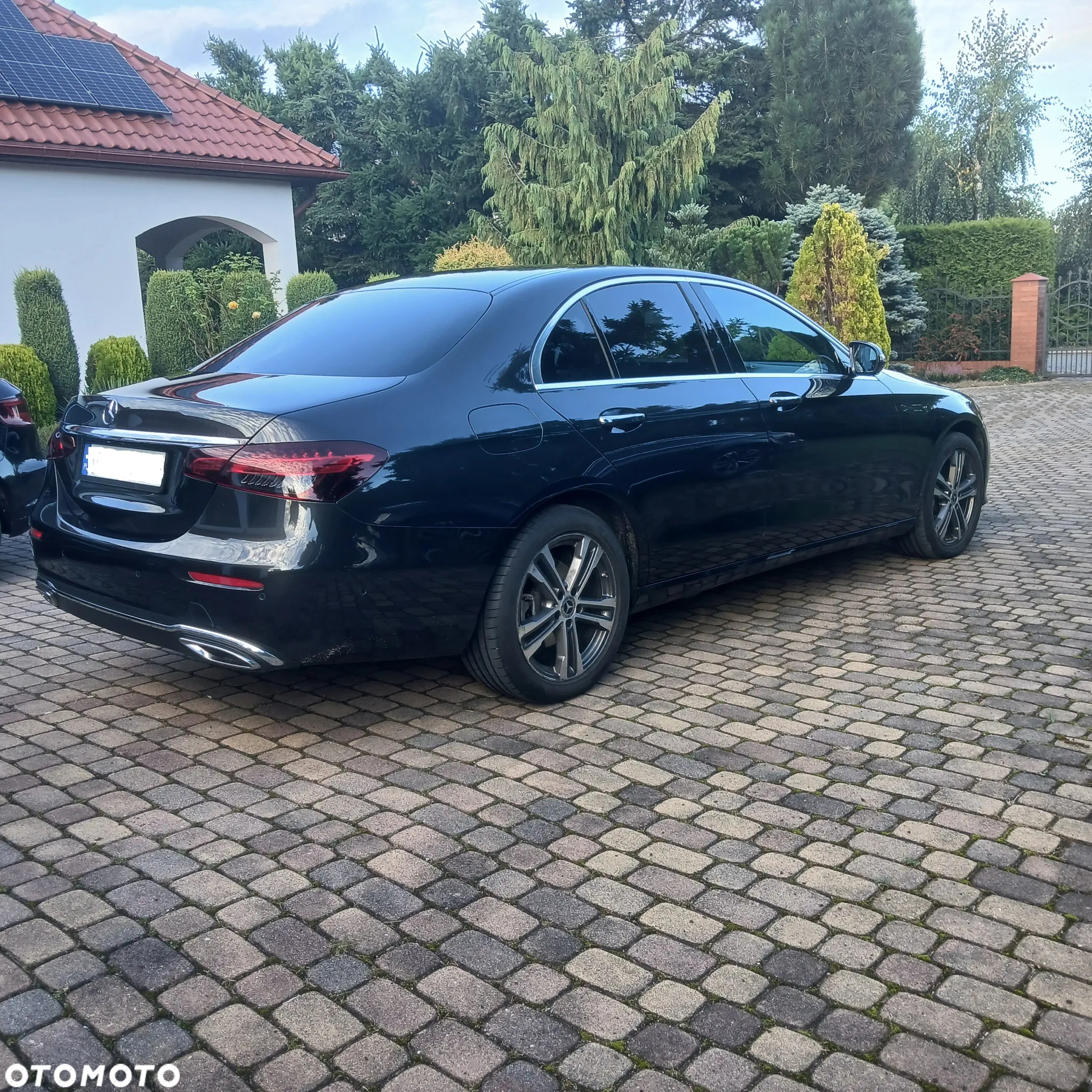 Mercedes-Benz Klasa E 220 d 4-Matic Avantgarde - 3