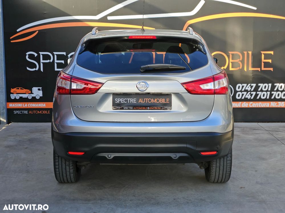 Nissan Qashqai 1.6 DCI Xtronic TEKNA - 6