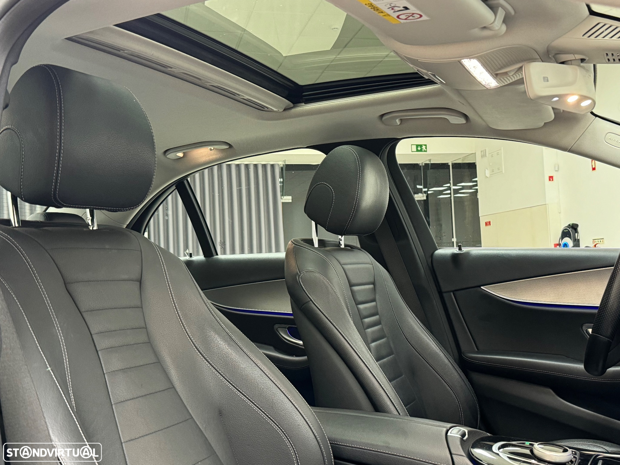 Mercedes-Benz E 220 d Exclusive - 53