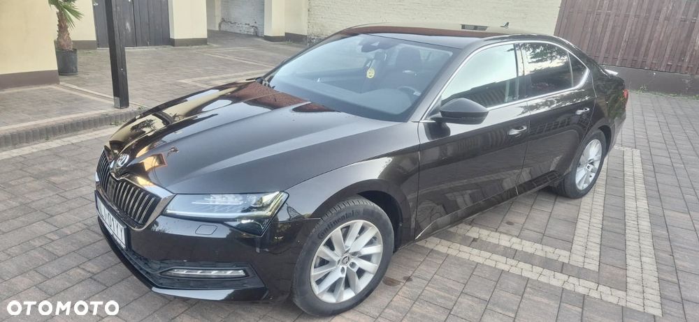 Skoda Superb 2.0 TDI SCR Style DSG - 11