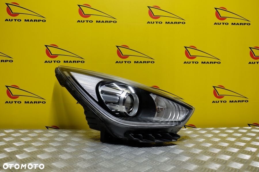 KIA NIRO 2016- REFLEKTOR LAMPA PRAWA XENON EU - 2