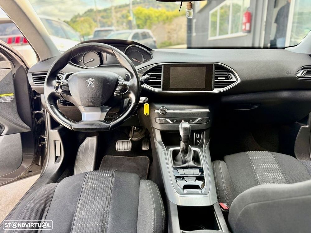 Peugeot 308 SW 1.6 BlueHDi Allure J17 EAT6 - 24