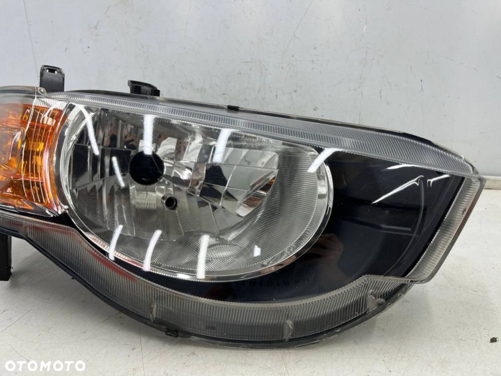 Lampa reflektor Mitsubishi Colt 6 VI Z30 LIFT 08-12r. PRAWA przednia ORYGINALNA prawy przód EUROPA - 7