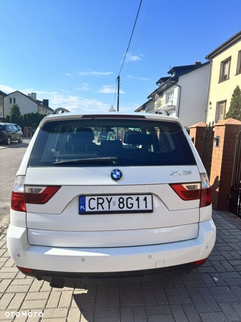 BMW X3 xDrive18d - 7
