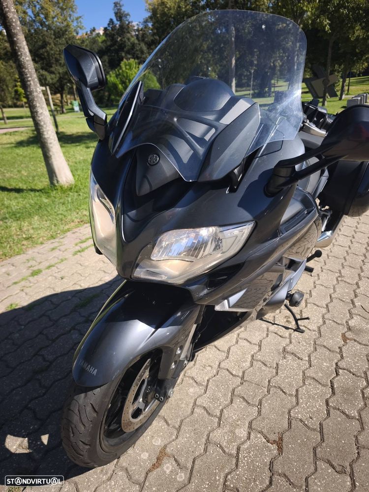 Yamaha FJR 1300 AE - 8