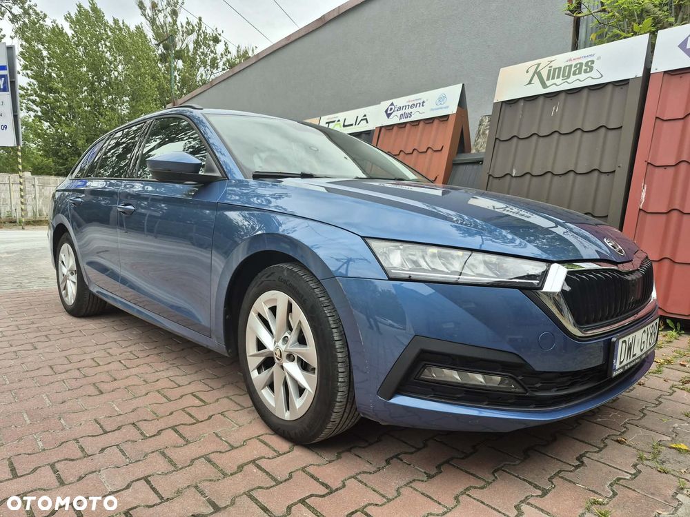 Skoda Octavia 1.5 TSI ACT Ambition - 3