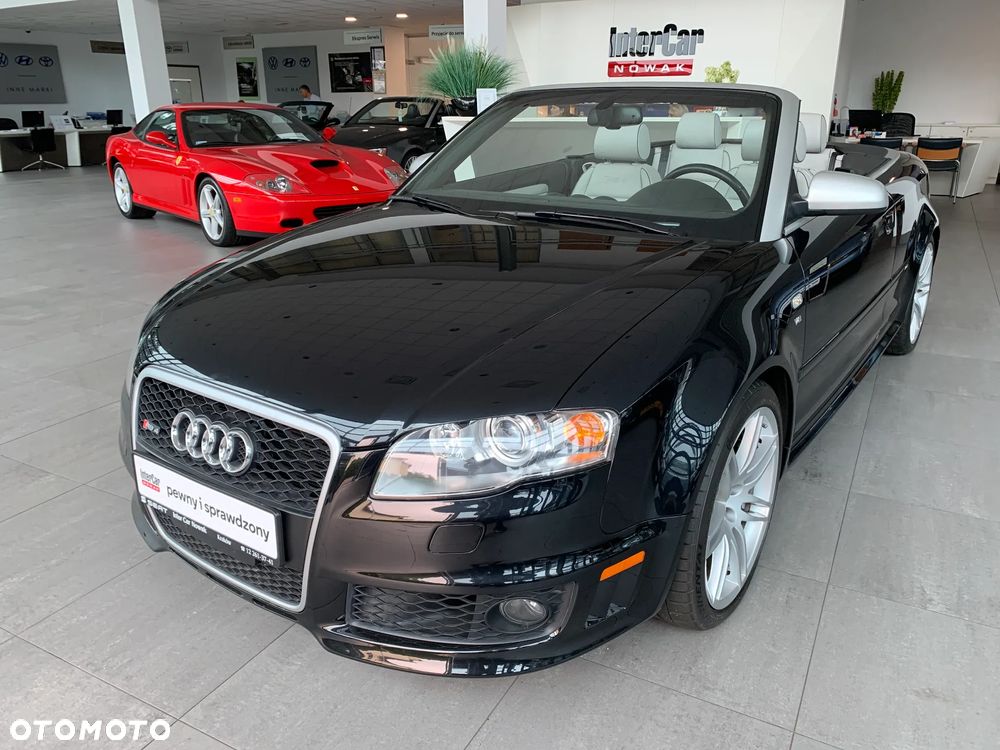 Audi RS4 Limousine - 3