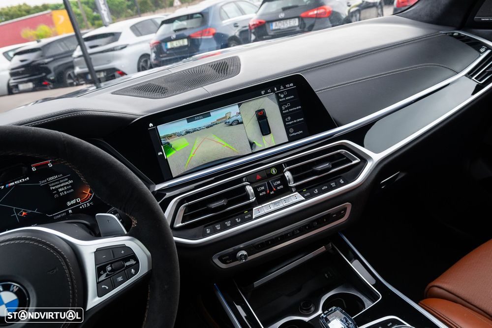 BMW X7 M50d - 28