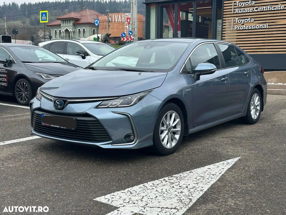 Toyota Corolla 1.8 HSD Dynamic - 1