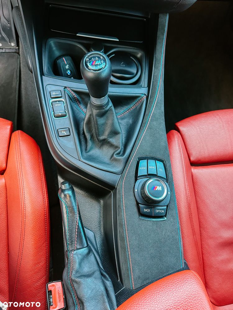 BMW Seria 2 M235i - 11