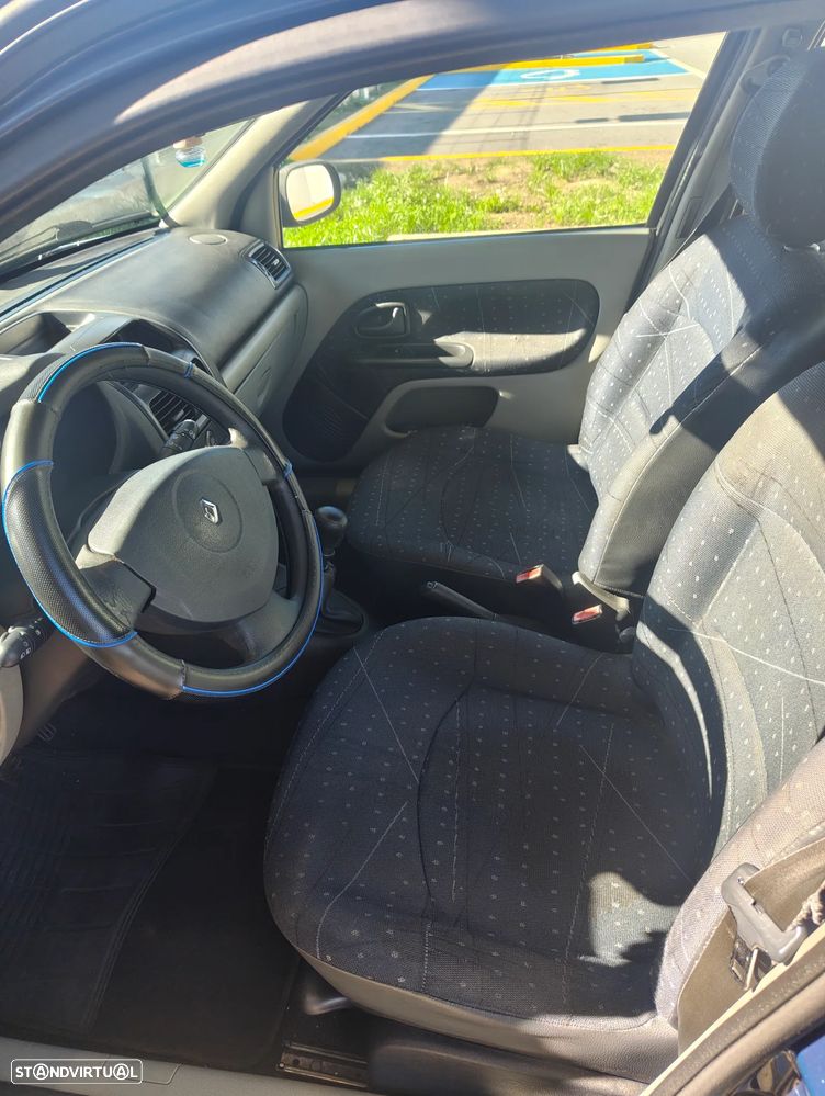 Renault Clio 1.2 16V Billabong - 6