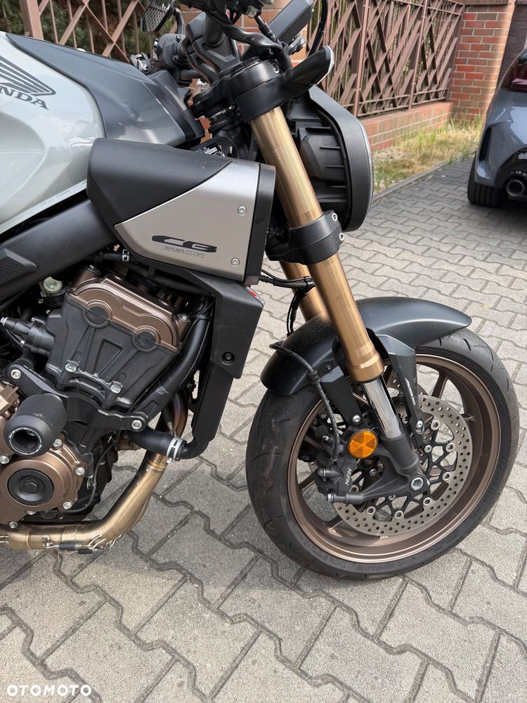 Honda CB - 6