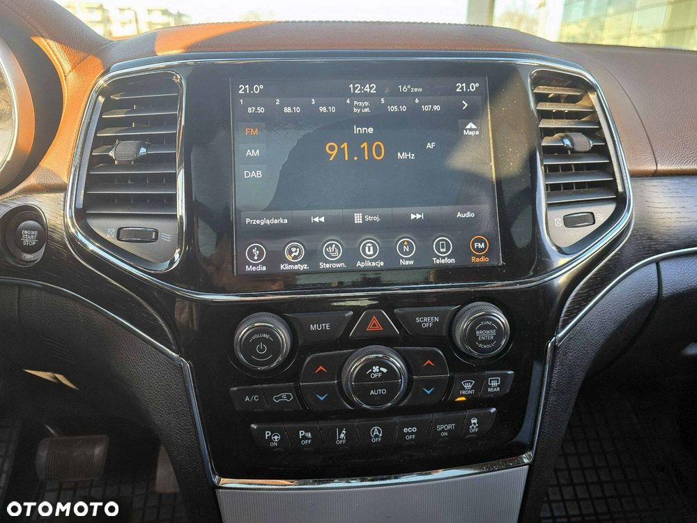 Jeep Grand Cherokee - 7