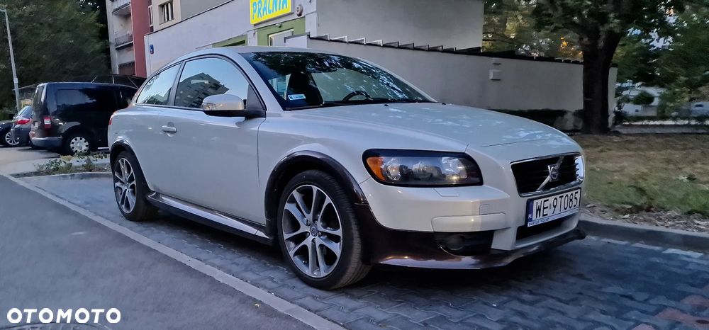 Volvo C30 2.0 Momentum Euro5 - 1