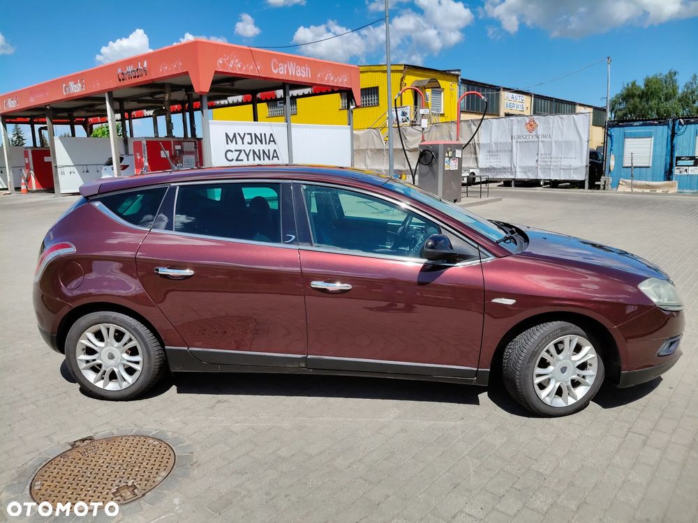 Lancia Delta 1.4 T-Jet Oro - 4