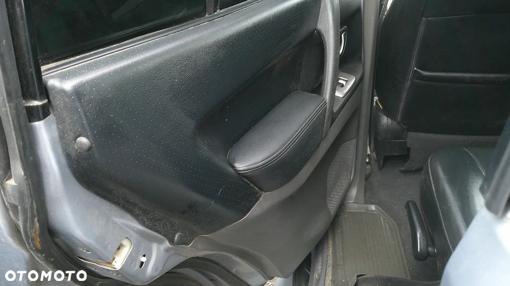 SILNIK 3.2D 4M41 Mitsubishi Pajero III 2004 Wszystkie części - 9