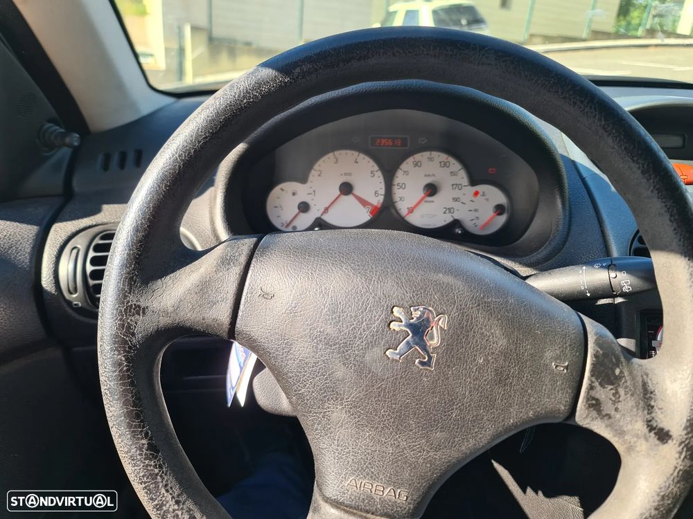 Peugeot 206 SW 1.1 Colorline - 4