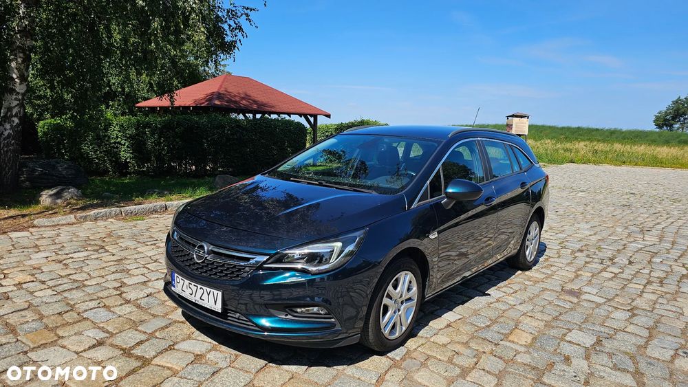 Opel Astra - 1